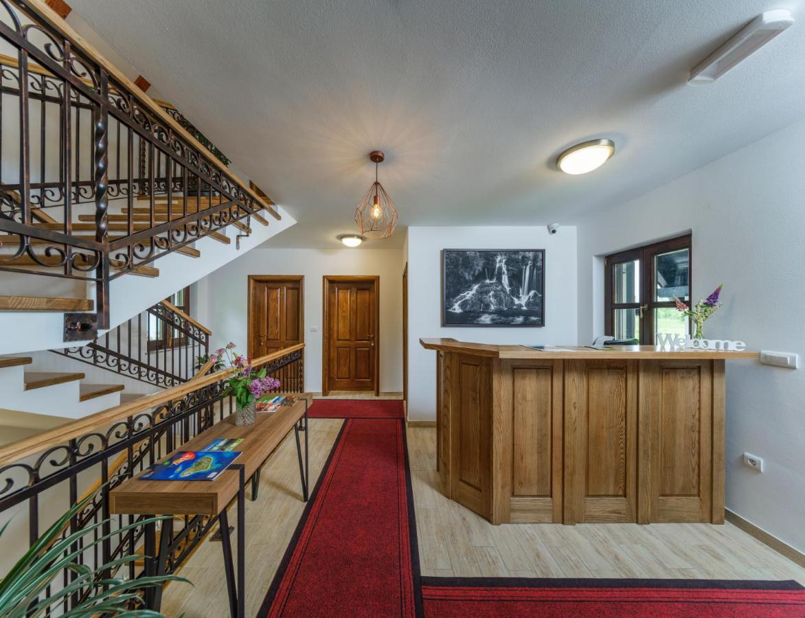 Plitvica River House プリトビッチェ・セロ エクステリア 写真